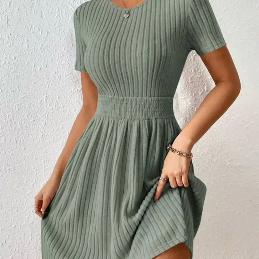 SHEIN Green Ribbed Mini Dress Fit and Flare